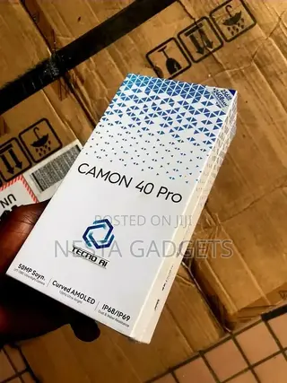 New Tecno Camon 40 Pro 5G 256 GB Silver