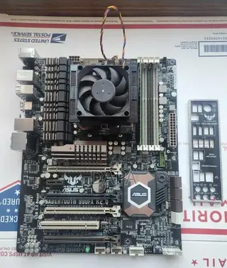 4.00ghz (8 Cores Processor Amd Fx-8120) + Sabertooth 990fx R2.0
