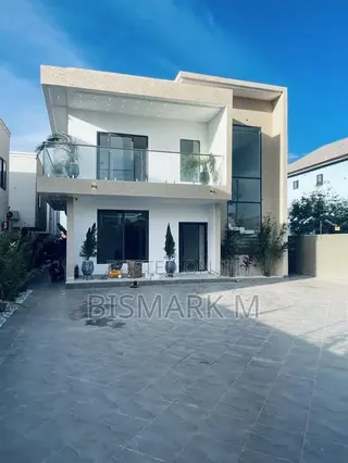 4bdrm House in Ashaley Botwe for sale