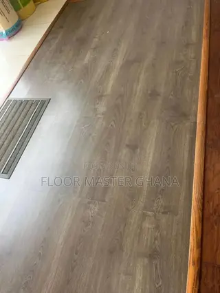 Laminate and SPC Floors