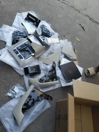 Toyots Landcruicer 2018 Interior Kits