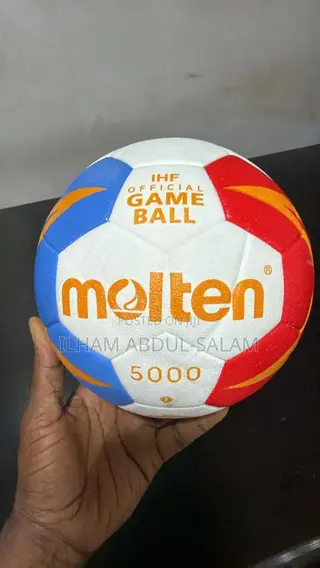 Molten Hand Ball