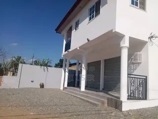 2bdrm House in ..., Ablekuma for sale