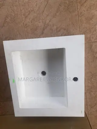 Brand New White Rectangular Sink 610x550x200MM