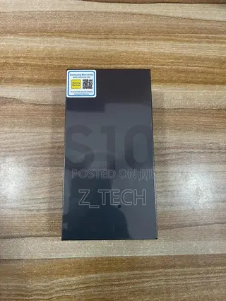 New Samsung Galaxy S10 128 GB White