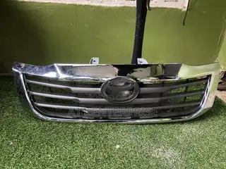 Toyota Hilux 2012 Front Grill