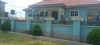 1bdrm Apartment in Emena Hospital, Asokore Mampong Municipal for rent