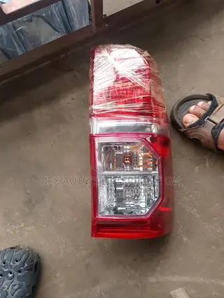 Hilux 2012,2013,2014/ Tail Light (One Side)