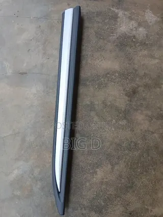 Mitsubishi Outlander 2016,2017,2018,2019,2020 Front Door Moulding