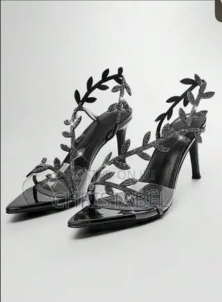 Ladies Trendy Leaf Glitter Black Heel