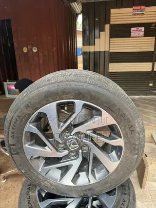 Honda Civic Rims and Tires