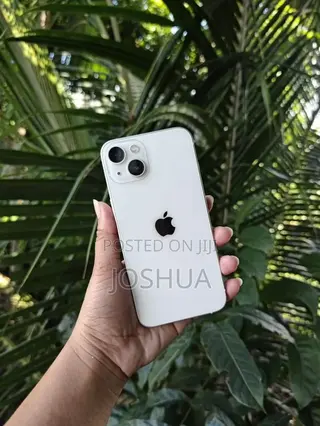Apple iPhone 13 128 GB White