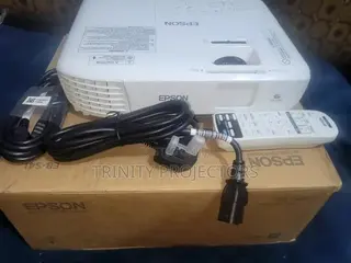 Epson EB-X05