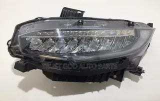 Honda Civic 2016-2021 Headlight