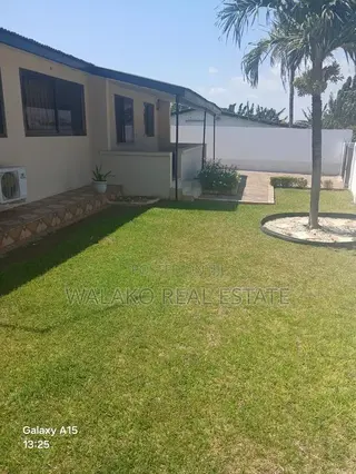 7bdrm House in North Kaneshie for rent