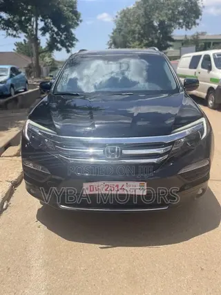 Honda Pilot Touring 4dr SUV 4WD (3.5L 6cyl 9A) 2017 Black