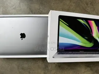 Laptop Apple MacBook Pro 2022 M2 8GB Apple M2 SSD 250GB