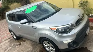 Kia Soul 2017 Silver