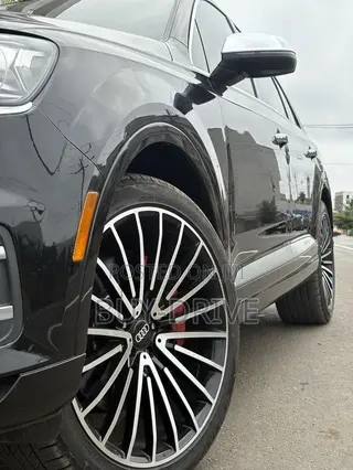 Audi Q7 2.0T Premium AWD quattro 2018 Black