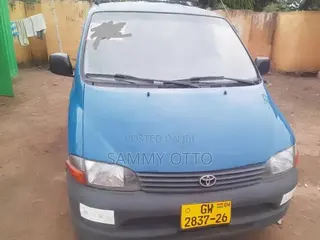 Toyota HiAce 2013 Blue