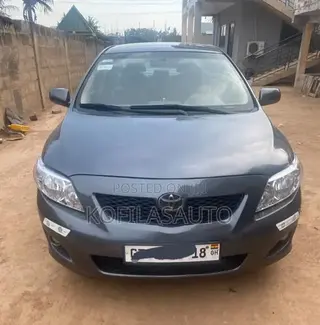 Toyota Corolla 2010 Gray