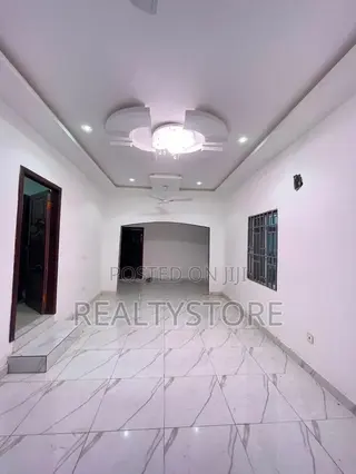 3bdrm House in Kwabenya, Accra Metropolitan for sale