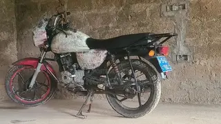 Bajaj Boxer 125 2020 Red
