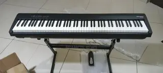 Roland FP-30X Digital Piano for Sale 98% New