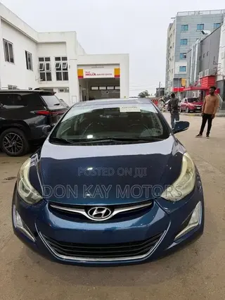 Hyundai Elantra Limited Sedan FWD (1.8L 4cyl 6A) 2016 Blue
