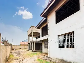 8bdrm House in Dawehnya Estate, Community 25 for sale