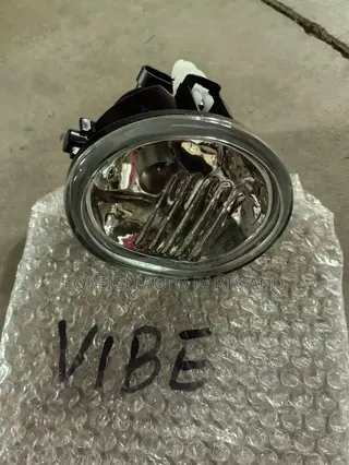Pontiac Vibe / Matrix 05 Fog Lamp