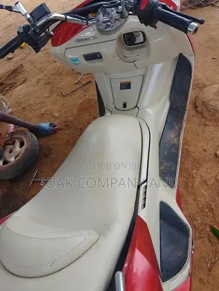 Yamaha 2020 Brown