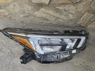 Nissan Versa Headlight 2024 Right Side Led