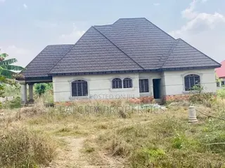 3bdrm House in Abuakwa Nkawie, Kumasi Metropolitan for sale