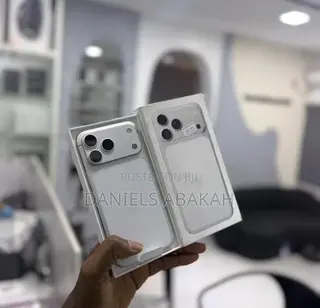 New Apple iPhone 17 Pro Max 1 TB Silver