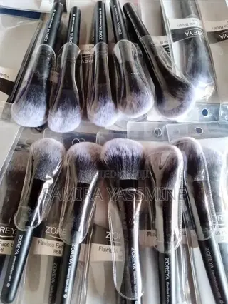 Bulk Supply 20x Z'OREYA Flawless Face Contour Brushes