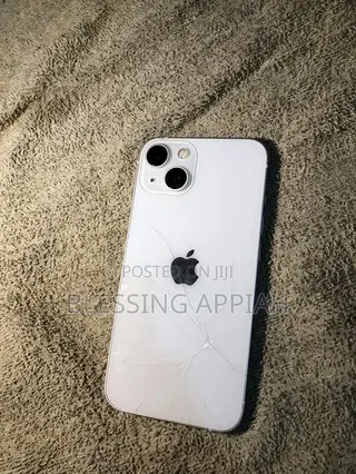 Apple iPhone 13 256 GB White