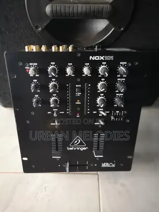 Behringer Pro Mixer Nox101