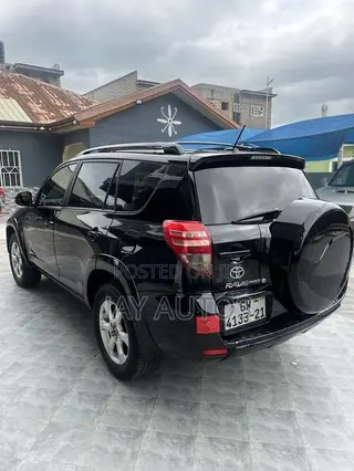 Toyota RAV4 2012 Black