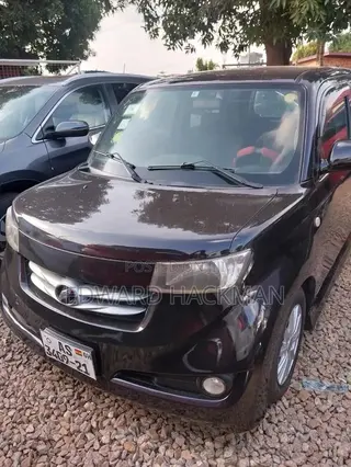 Toyota bB 2010 Black