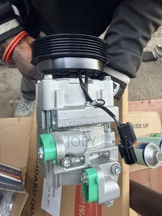 Hyundai Santafe 2010-12 AirConditioning Motor Available