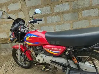 Bajaj Boxer 125 2024 Red