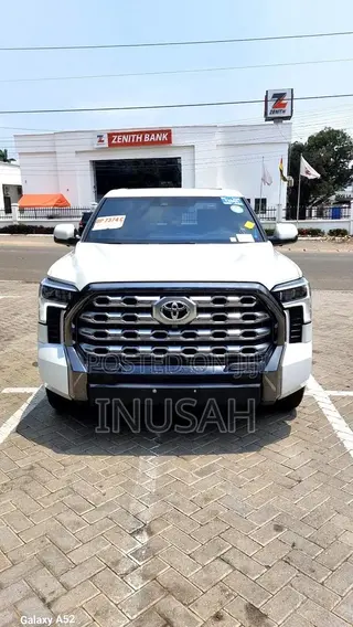 Toyota Tundra Platinum 2022 White