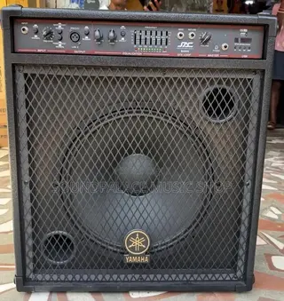 Yamaha Ba500 Bass Guitar Combo Amplifier