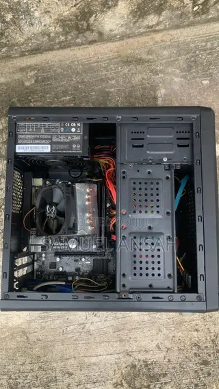 Desktop Computer 16GB Intel Core i7 HDD 512GB