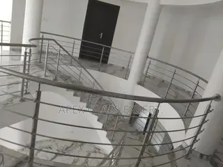 Curved Stainless Railing Design by Apex