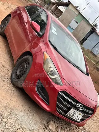 Hyundai Elantra 2015 Red