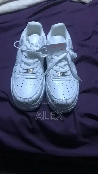 Nike Air Force 1