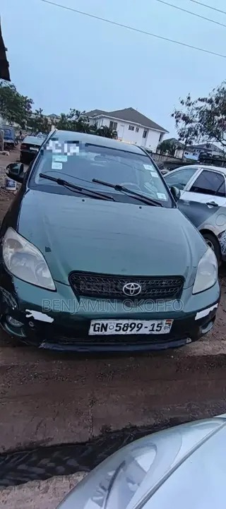 Toyota Matrix XR Hatchback FWD (1.8L 4cyl 4A) 2006 Green