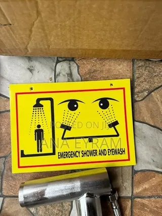 Emergency Eye Wash Station